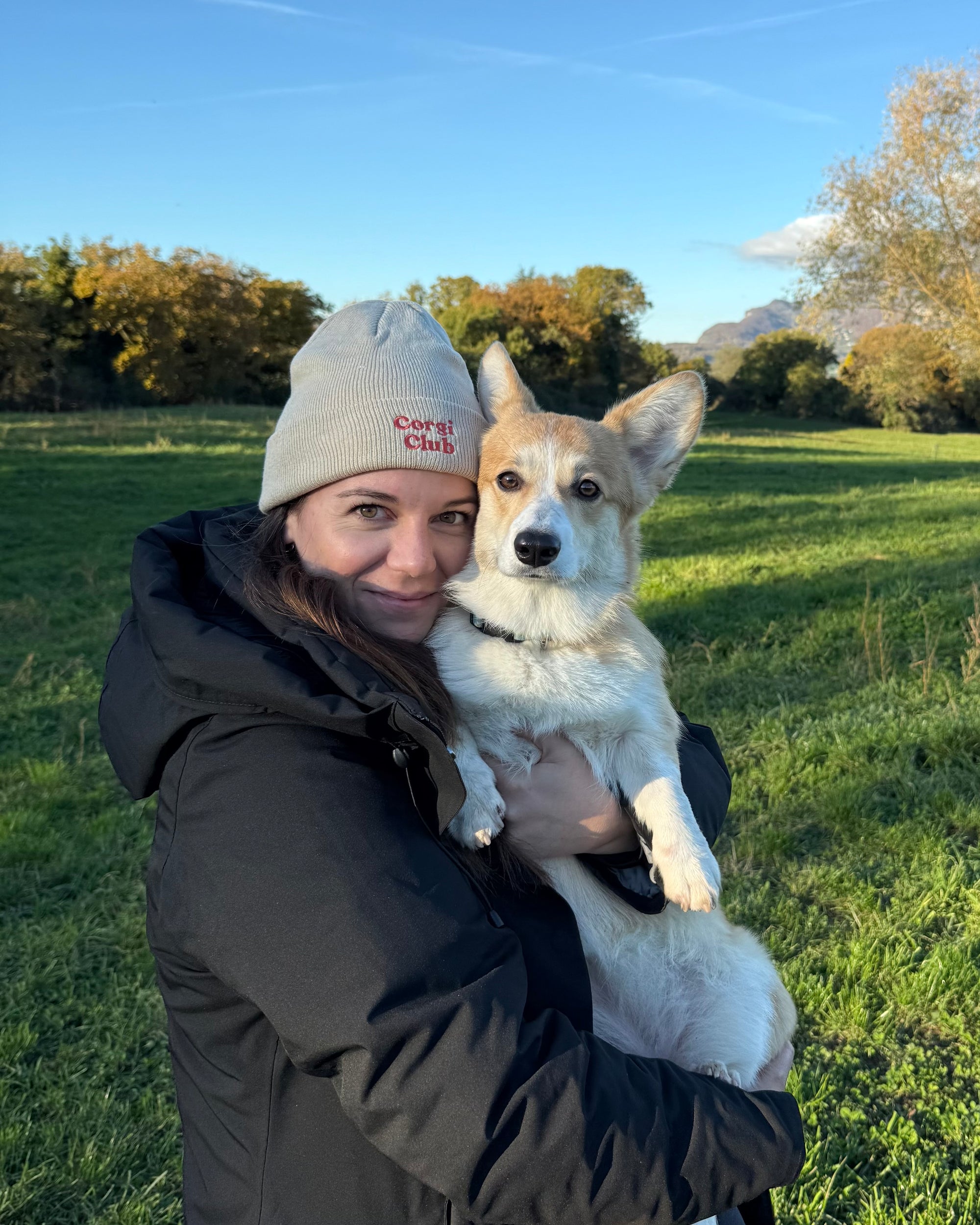 bonnet corgi club beige